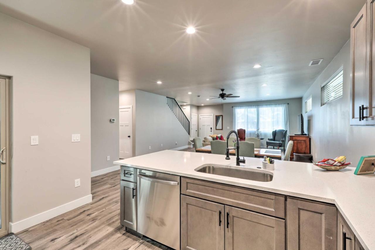 Modern Flagstaff Home, 4 Mi To Downtown! 外观 照片